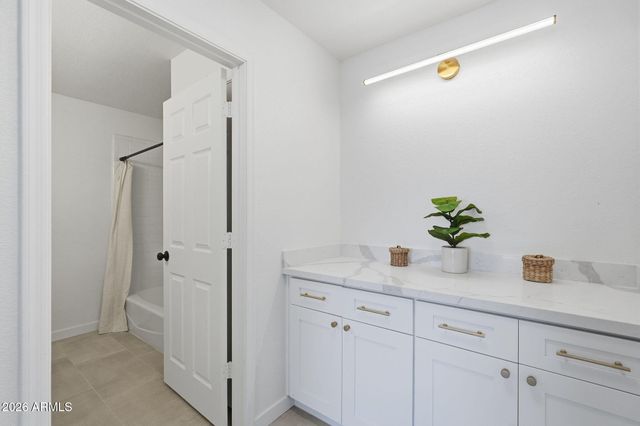 9872 E DEL MONTE Avenue, Gold Canyon, AZ 85118