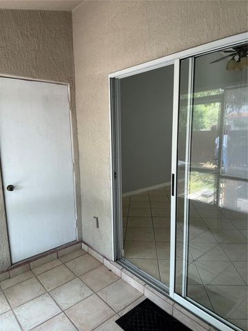 2194 CYPRESS BAY BOULEVARD, Kissimmee, FL 34743