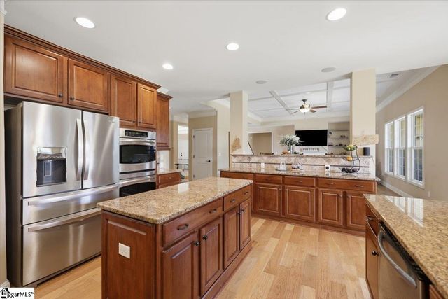 5 Blacksburg Court, Simpsonville, SC 29681