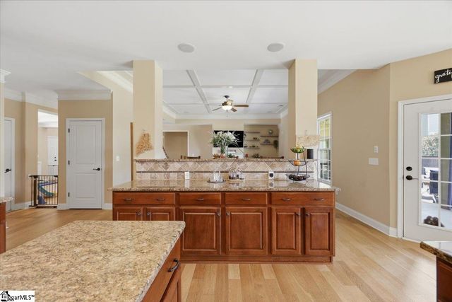 5 Blacksburg Court, Simpsonville, SC 29681