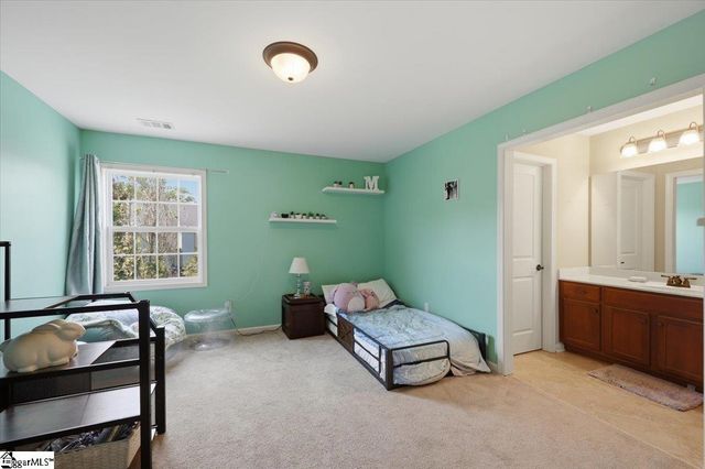 5 Blacksburg Court, Simpsonville, SC 29681