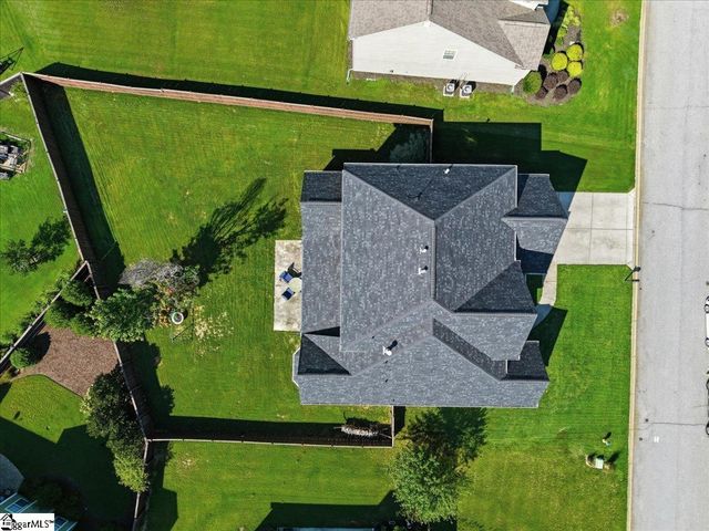 5 Blacksburg Court, Simpsonville, SC 29681
