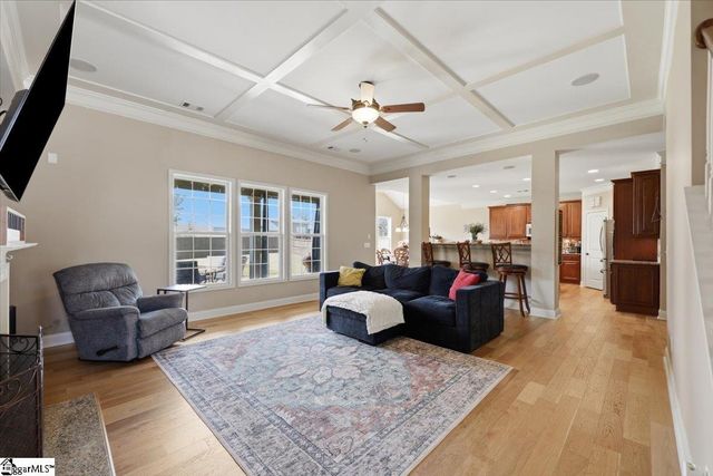 5 Blacksburg Court, Simpsonville, SC 29681