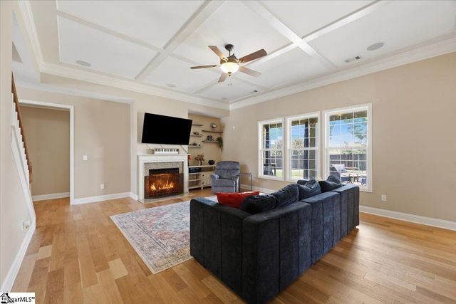 5 Blacksburg Court, Simpsonville, SC 29681