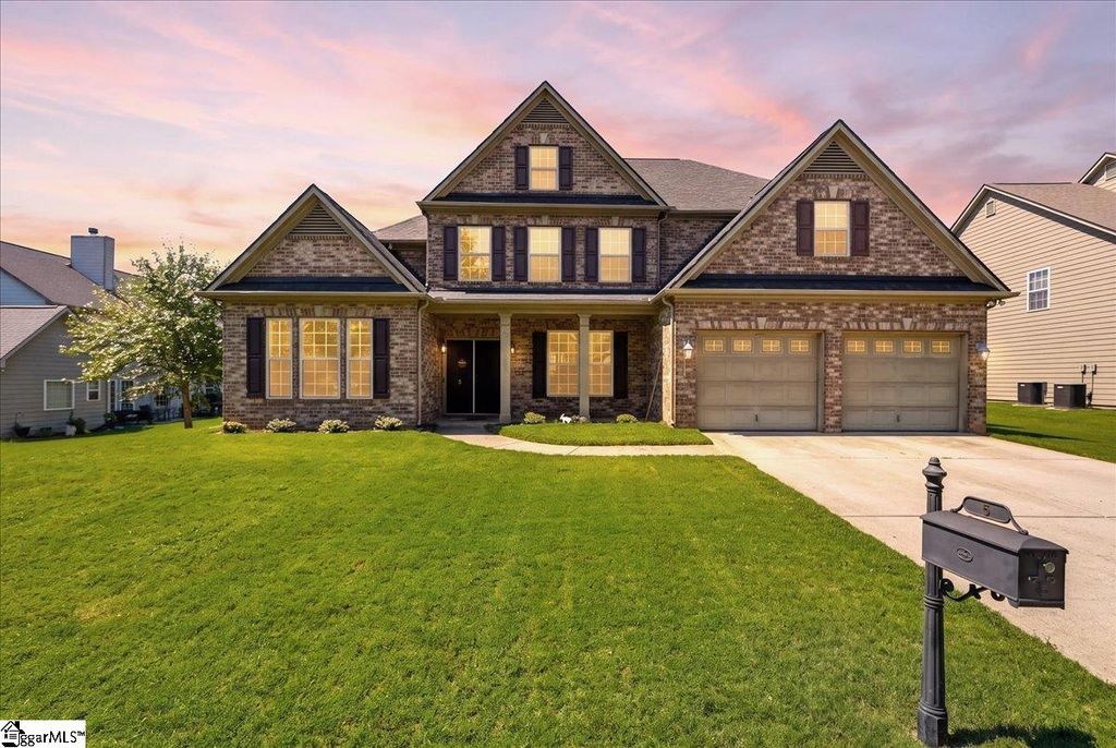 5 Blacksburg Court, Simpsonville, SC 29681
