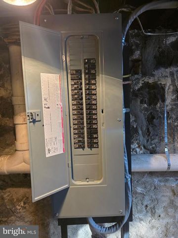 501 ROSE HILL AVE, Cumberland, MD 21502