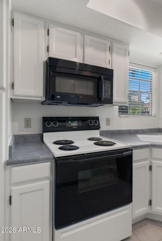 5950 N 78TH Street 242, Scottsdale, AZ 85250