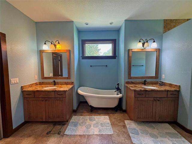 11691 SW 52ND AVENUE, Ocala, FL 34476