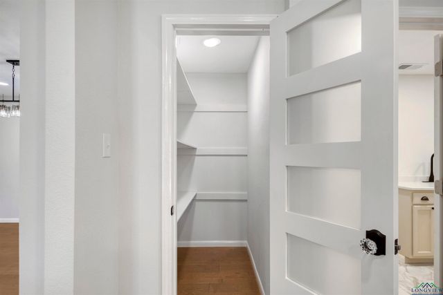 1611 Shady Creek Circle, Henderson, TX 75652