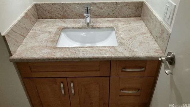 445 Seaside Avenue 3109, Honolulu, HI 96815