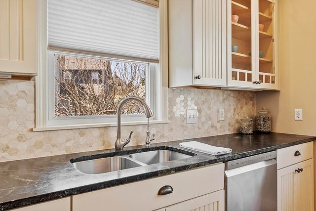 9 Johnson Ave, Medford, MA 02155