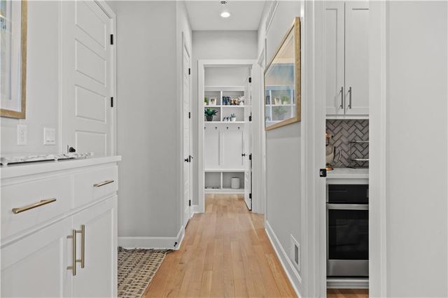 15809 El Monte Street, Overland Park, KS 66224