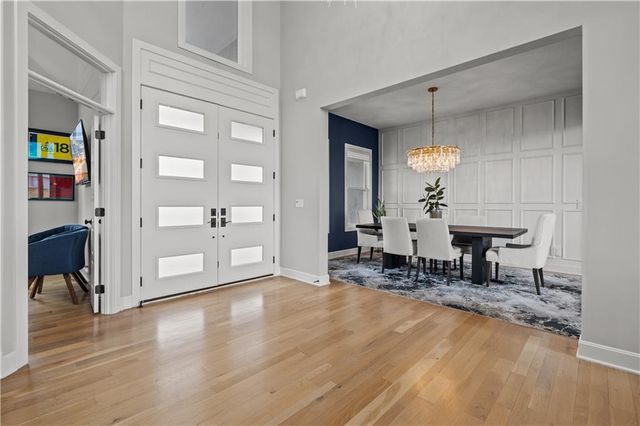 15809 El Monte Street, Overland Park, KS 66224