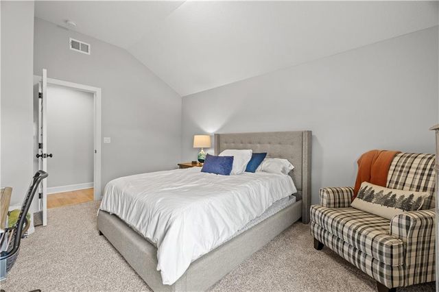 15809 El Monte Street, Overland Park, KS 66224