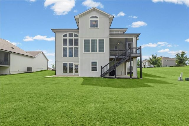 15809 El Monte Street, Overland Park, KS 66224