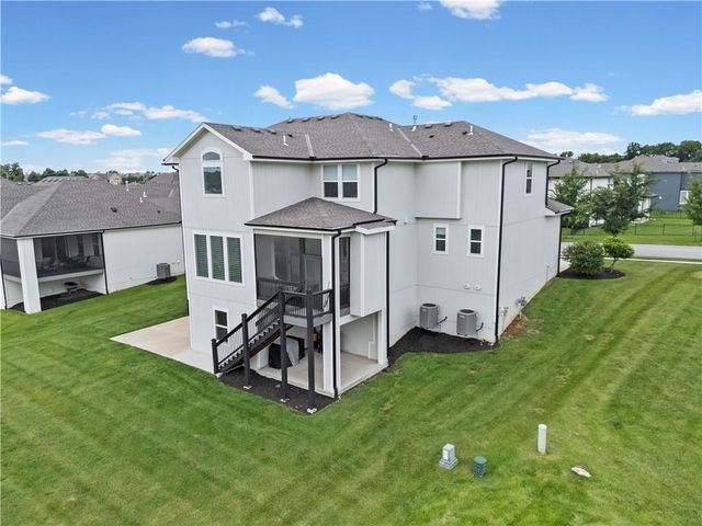 15809 El Monte Street, Overland Park, KS 66224