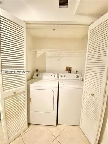 9650 NW 2nd St 4-103, Pembroke Pines, FL 33024