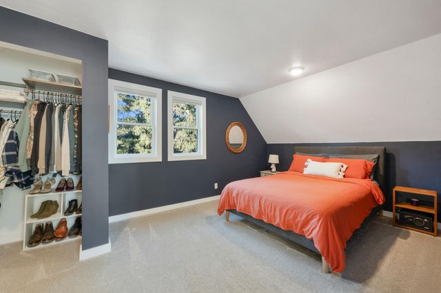 32266 Virgo Street NE, North Branch, MN 55056