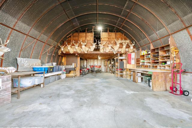 32266 Virgo Street NE, North Branch, MN 55056