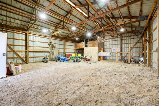 32266 Virgo Street NE, North Branch, MN 55056