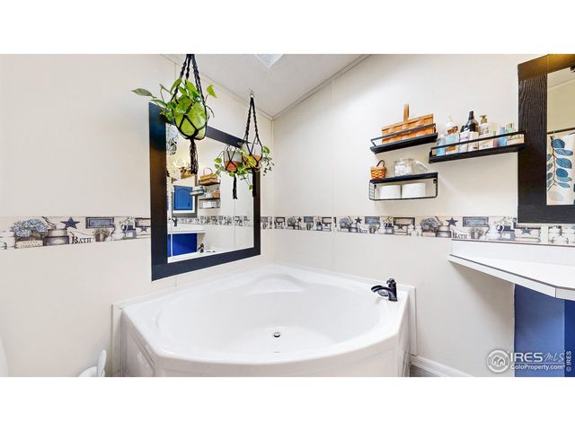 1663 Jade Dr 151, Loveland, CO 80537