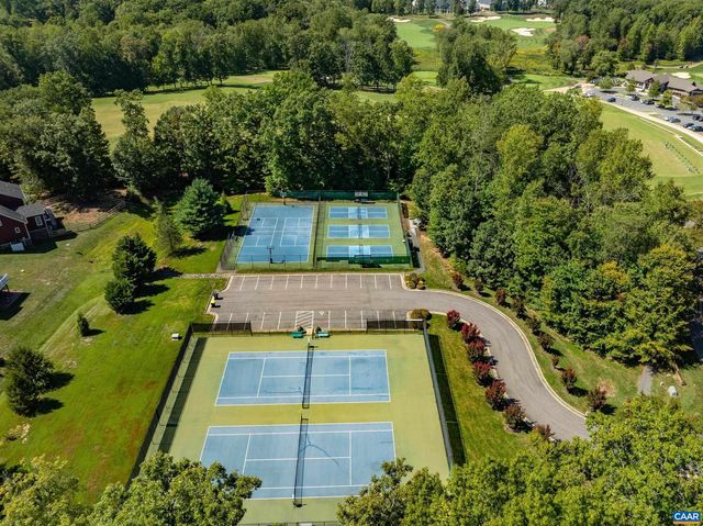109 APPLEWOOD DR, Zion Crossroads, VA 22942