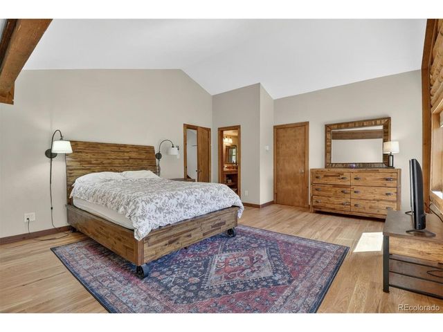 521 Golden Gate Dr, Golden, CO 80403