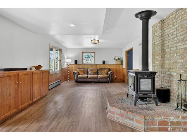 521 Golden Gate Dr, Golden, CO 80403
