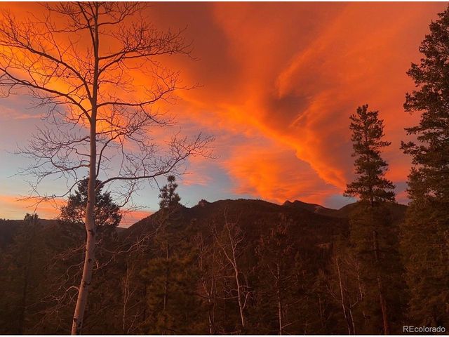 521 Golden Gate Dr, Golden, CO 80403