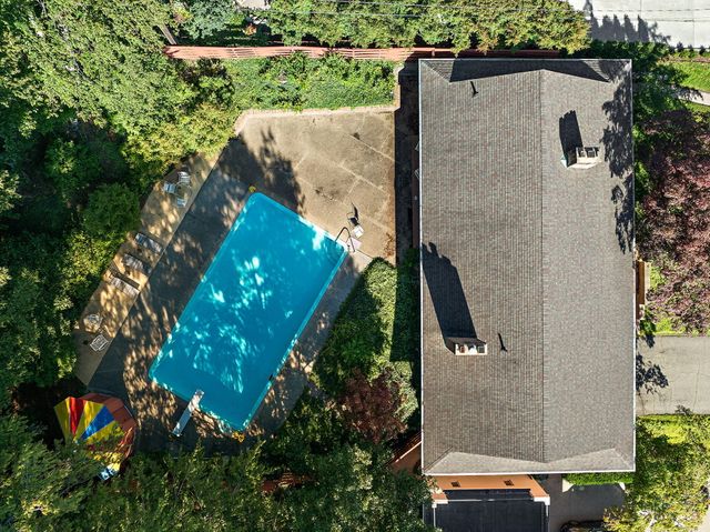 375 Woodlawn Avenue, Grand Haven City, MI 49417