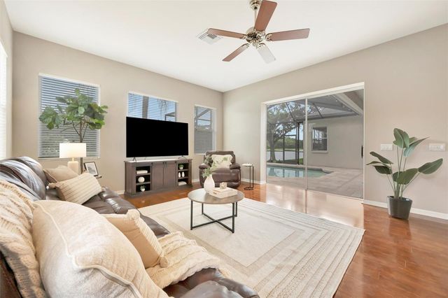 8523 PORTAGE AVENUE, Tampa, FL 33647
