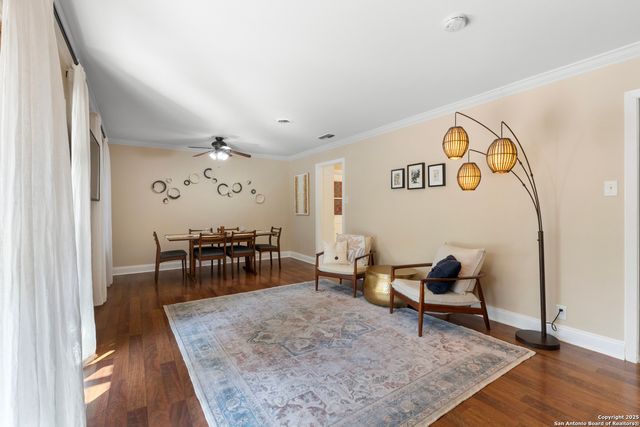 346 Sandalwood Ln., San Antonio, TX 78216
