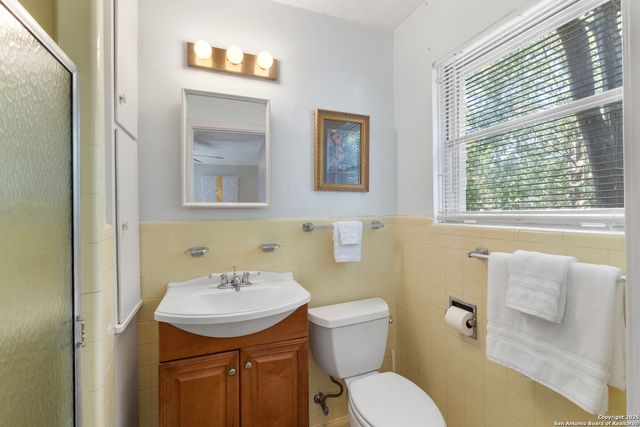 346 Sandalwood Ln., San Antonio, TX 78216