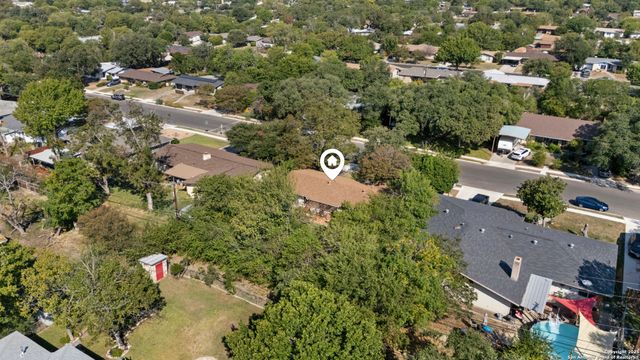 346 Sandalwood Ln., San Antonio, TX 78216