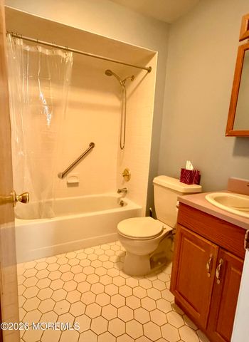 65 Whitefield Avenue 212, Ocean Grove, NJ 07756