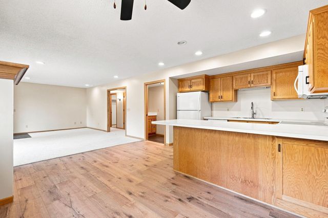 195 S Medina Street, Loretto, MN 55357