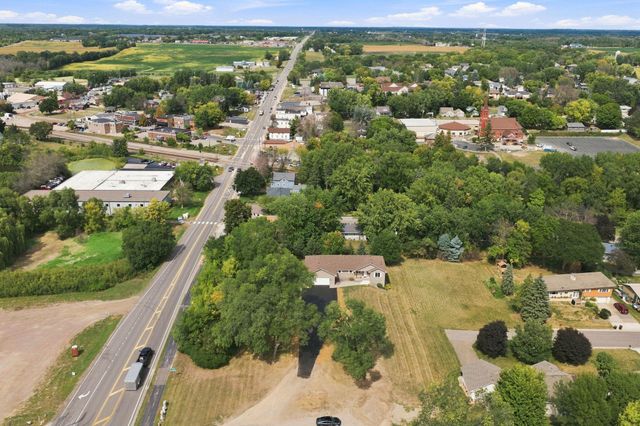 195 S Medina Street, Loretto, MN 55357