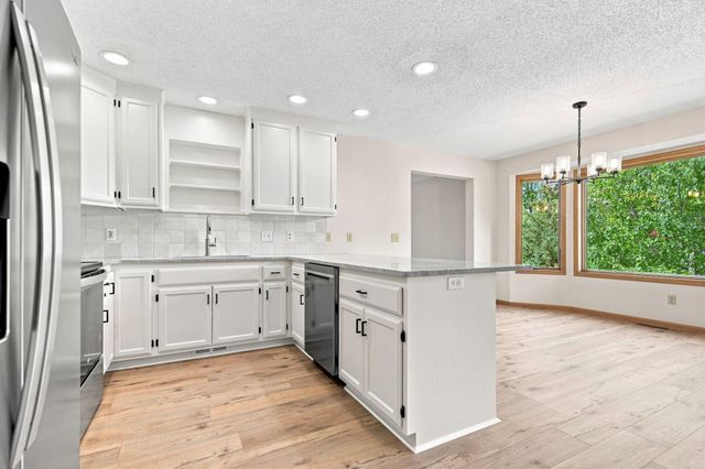 195 S Medina Street, Loretto, MN 55357