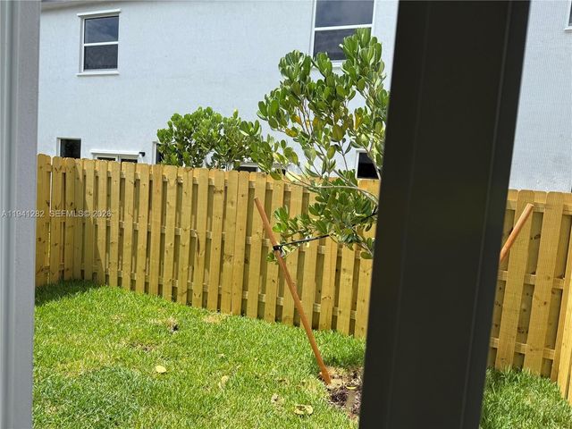 1182 SE 1st Ter 0, Florida City, FL 33034