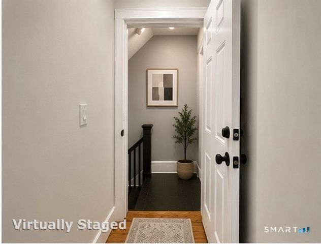 565 Carroll Avenue 3, Bridgeport, CT 06607