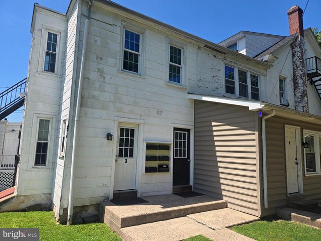 870 E HIGH ST, Pottstown, PA 19464