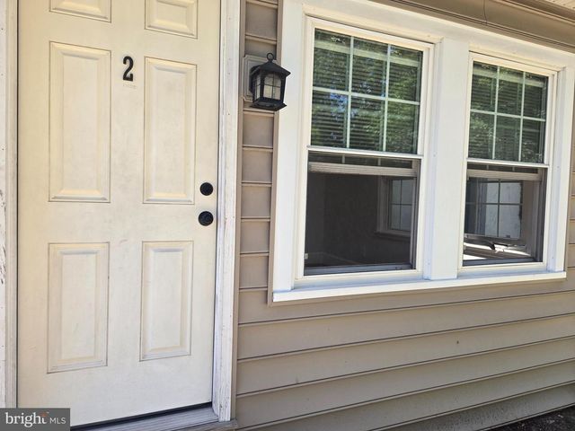 870 E HIGH ST, Pottstown, PA 19464