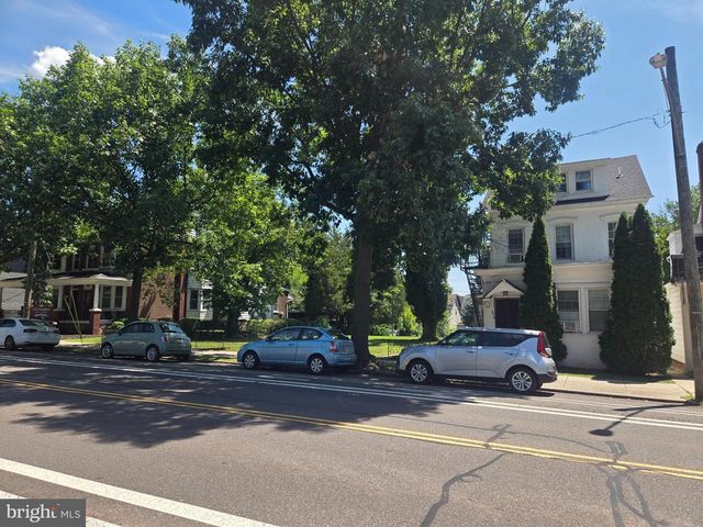 870 E HIGH ST, Pottstown, PA 19464