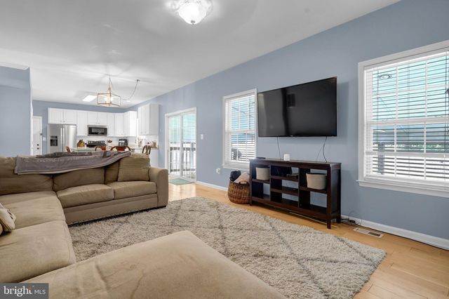 10217 SPRING CREEK DR, Spotsylvania, VA 22553