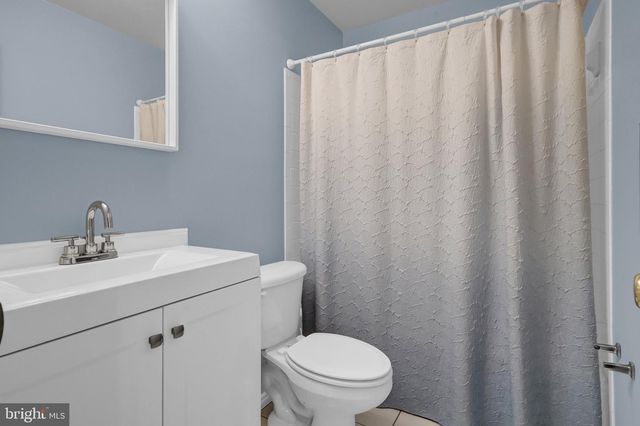 10217 SPRING CREEK DR, Spotsylvania, VA 22553