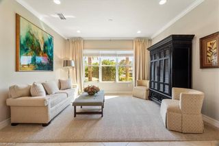 6670 Marbella LN, Naples, FL 34105