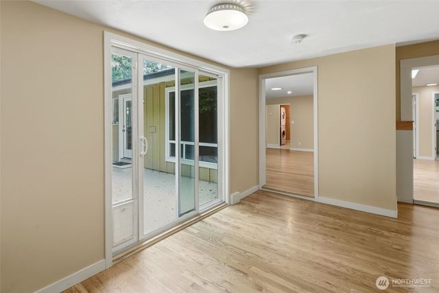 3815 NE 113th Street, Seattle, WA 98125