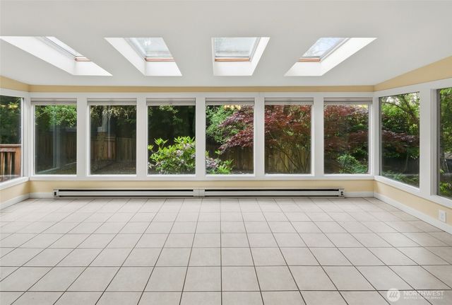 3815 NE 113th Street, Seattle, WA 98125