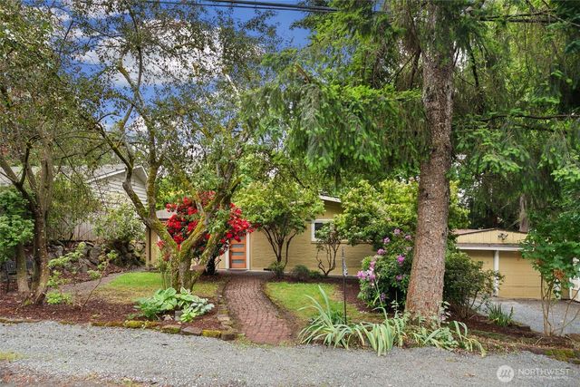 3815 NE 113th Street, Seattle, WA 98125