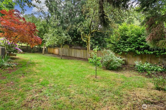 3815 NE 113th Street, Seattle, WA 98125